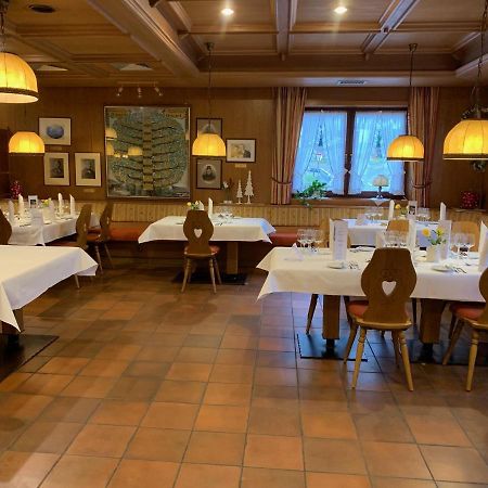 Gasthof Hotel Engel シモンスヴァルト エクステリア 写真