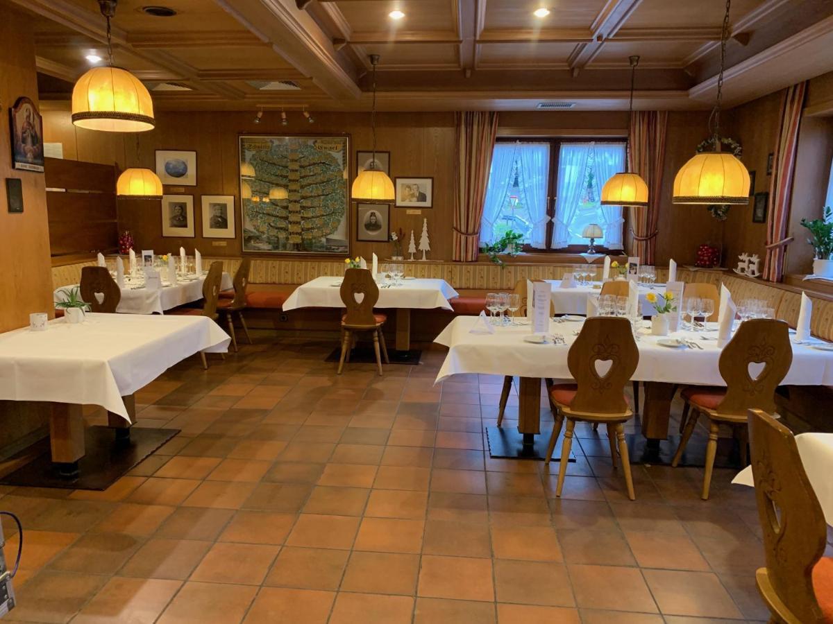 Gasthof Hotel Engel シモンスヴァルト エクステリア 写真